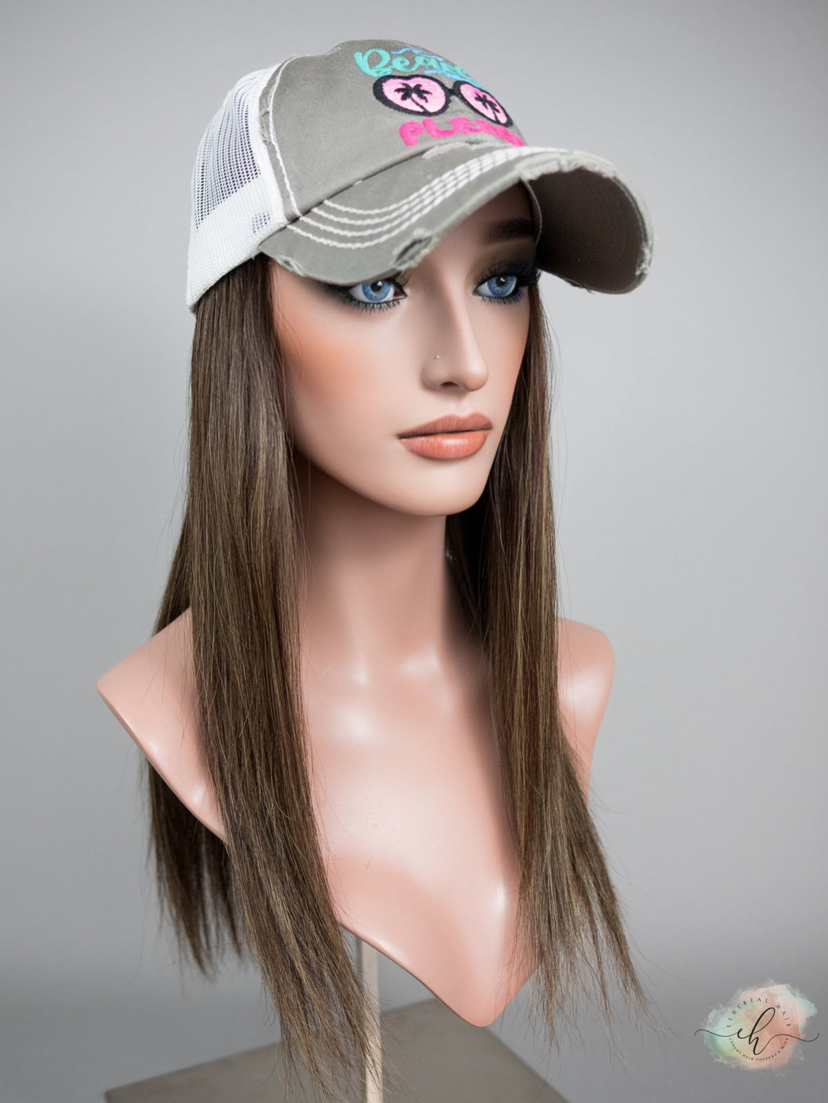“SERAPHINA&quot; Premium HAT FALL Wig: Sz. M, 23&quot;
